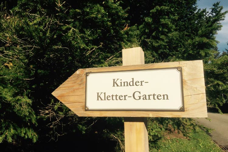 Klettergarten gleich hinter dem Familienhotel und Naturressort Handeck im Berner Oberland