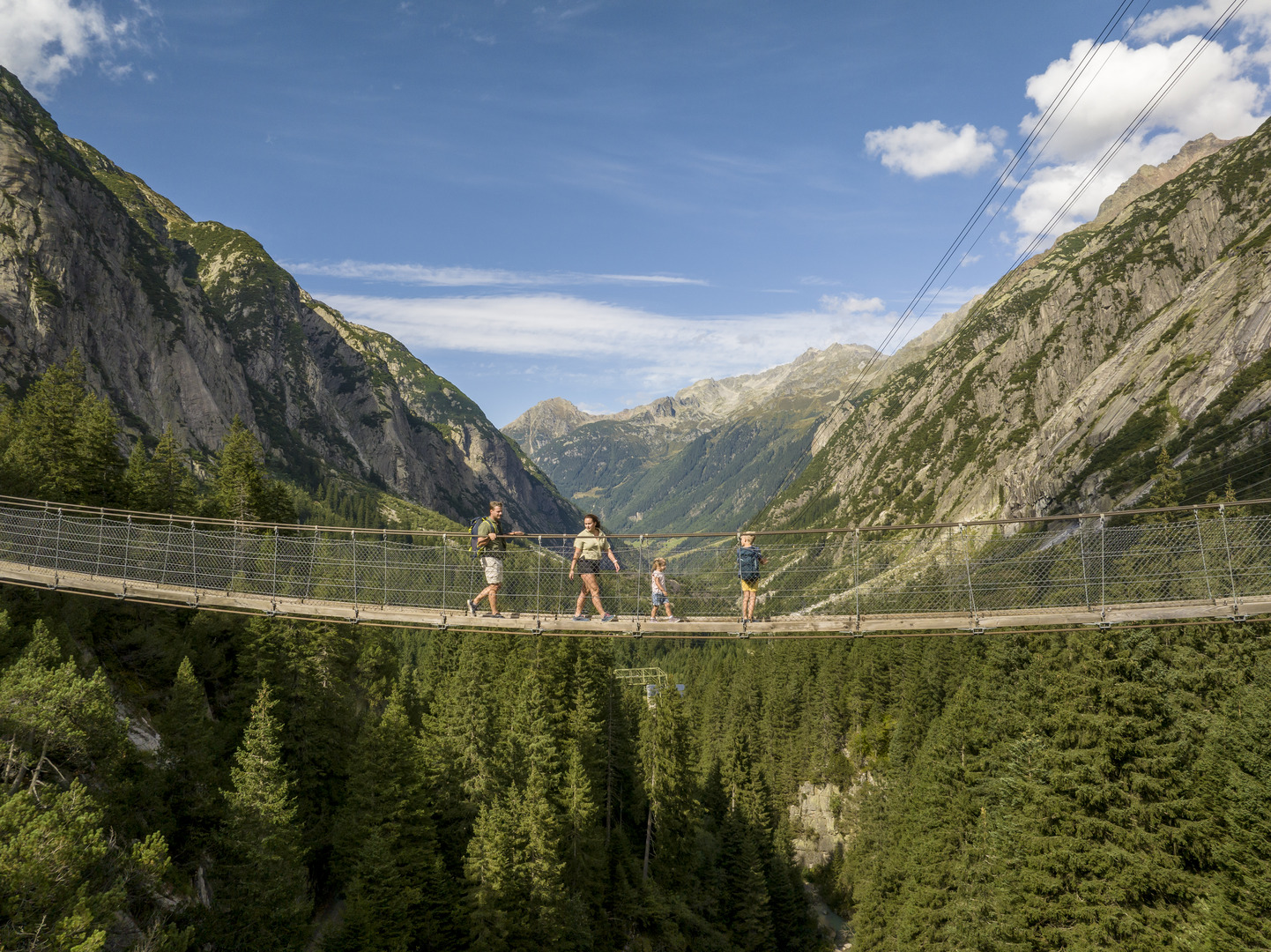 Handeck Suspension Bridge