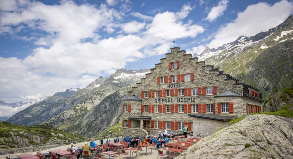 Historisches Alpinhotel Grimsel Hospiz Aussenansicht